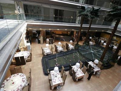 Da Zhong Hotel Indoor Stadium Xuhui Шанхай Екстер'єр фото