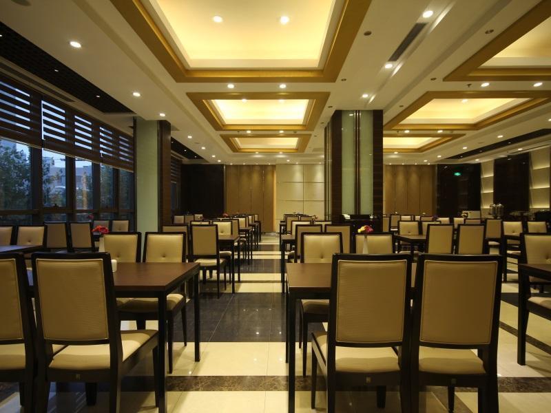 Da Zhong Hotel Indoor Stadium Xuhui Шанхай Екстер'єр фото
